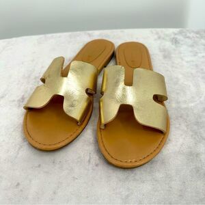 Madden Girl Size 10 H Style Gold Sandals